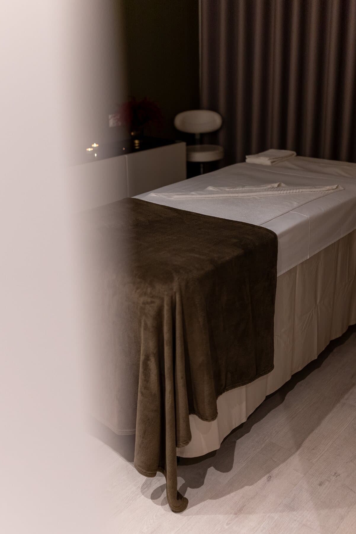 Marquesa preparada numa cabine da Sense Clinic